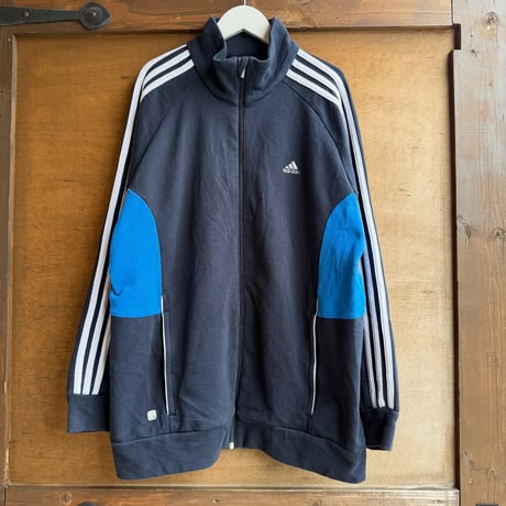 adidas フルジップスウェット