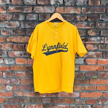RUSSELL ATHLETIC ヘンリーネックTシャツ