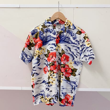 MADE IN HAWAII　ハワイアンシャツ
