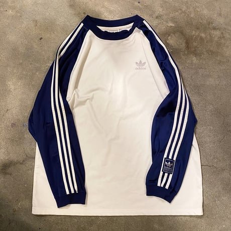 adidasビッグサイズラグランロンＴ