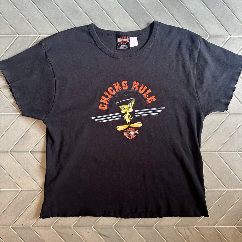 Harley Davidson ユニセックス Tシャツ 5カラー 関税送料込み USA製 Harley-Davidson トゥイーティーコラボT | CUSTOM FEVER