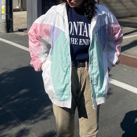 パステルカラーナイロンブルゾン