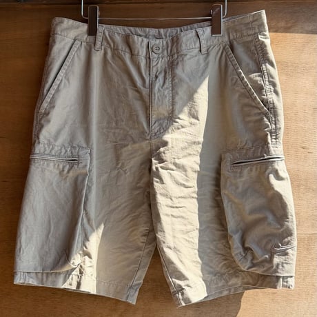 NIKE ショートカーゴパンツ