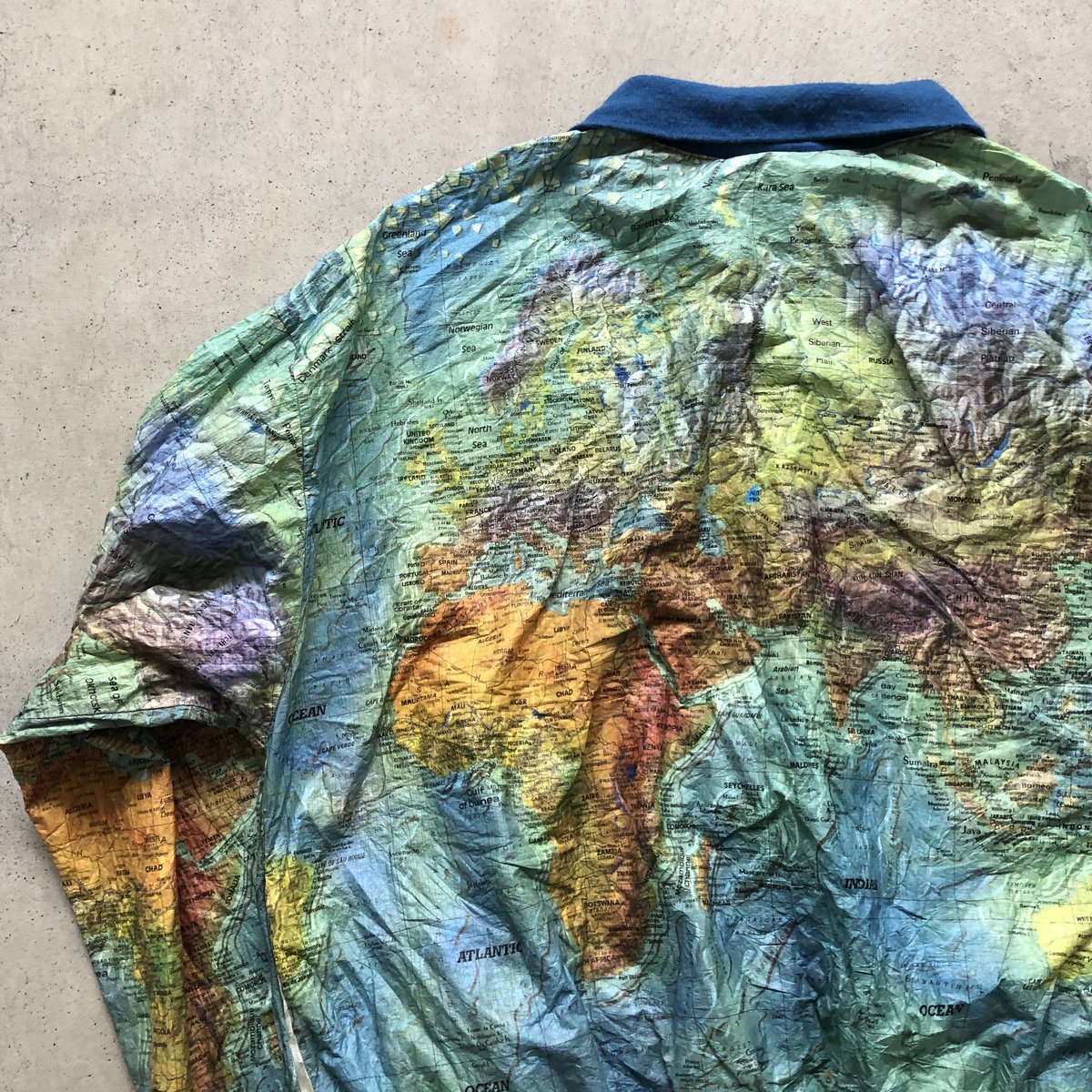 90's ペーパージャケット 〝世界地図〟 | CUSTOM FEVER 90's ペーパージャケット 〝世界地図〟 | CUSTOM FEVER