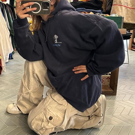 Lee スヌーピーフーディ