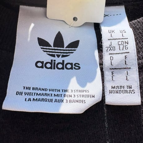 adidas 鯉Tシャツ