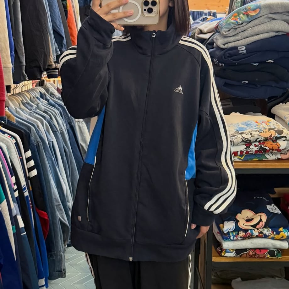 68cf891b7cf6bd3ab2371958