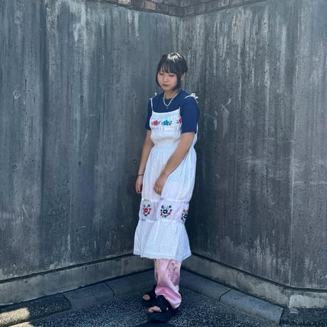 花柄刺繍キャミソールワンピース