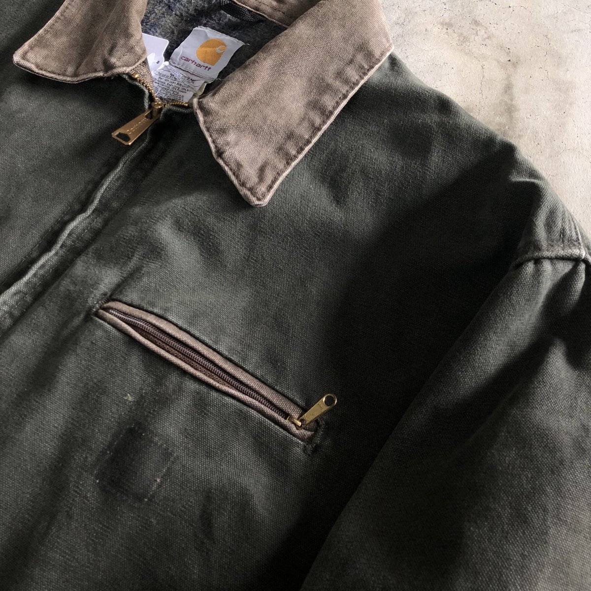 USA製 Carhartt デトロイトジャケット | CUSTOM FEVER USA製 Carhartt デトロイトジャケット | CUSTOM FEVER