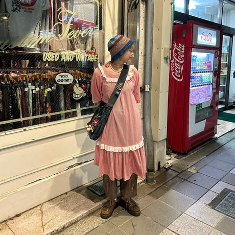 レース付きストライプワンピース