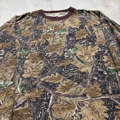 リアルツリー柄　ロンT