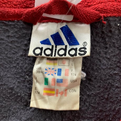 adidasラグランハーフジップフリース