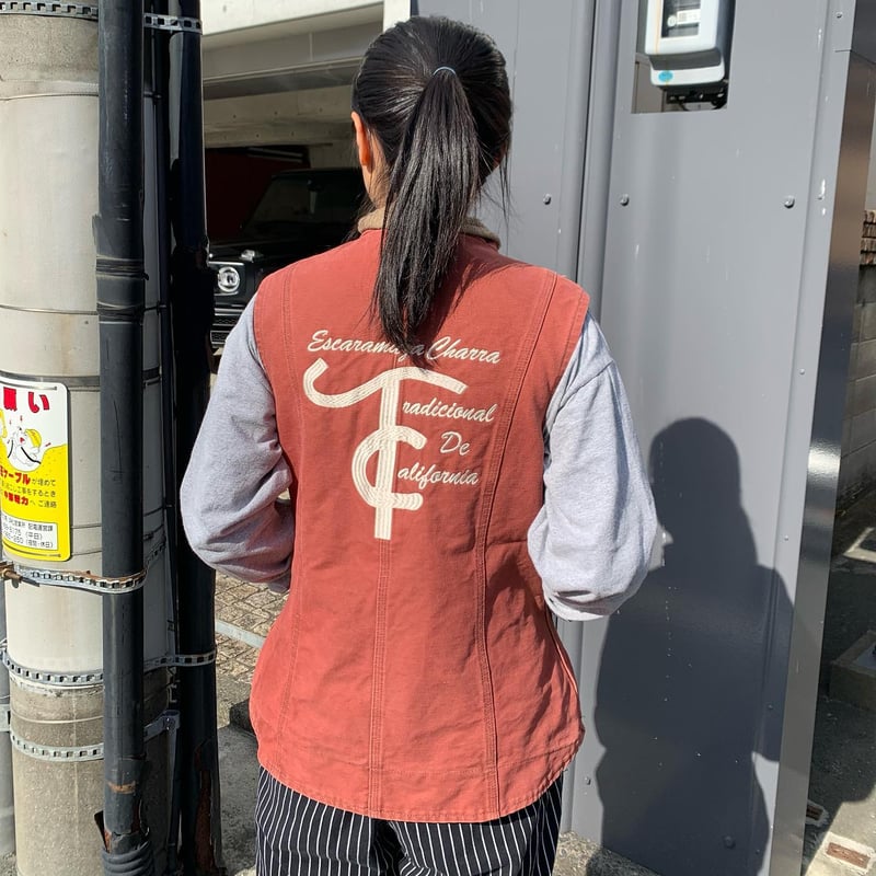 Carhartt ダック地 ワークベスト 刺繍入り carhartt両面刺繍ワークベスト | CUSTOM FEVER