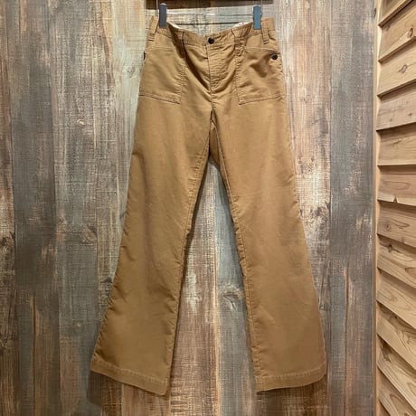 TOMMY コーデュロイフレアパンツ