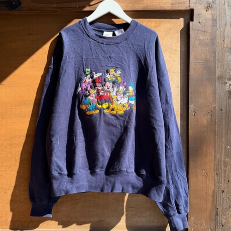 90s Disneyキャラ刺繍スウェット