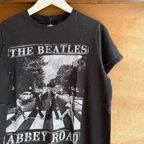 The Beatles アビイ・ロードTシャツ