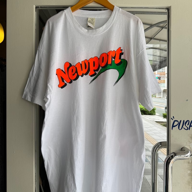 90s USA製　Newport　タバコ　Tシャツ シングルステッチ　L 7c4b23f0eead112578721bd8e950a9