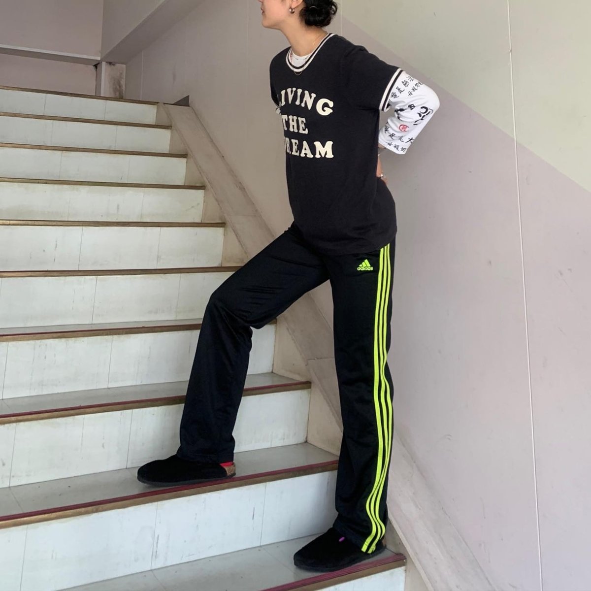 adidasネオンイエロートラックパンツ | CUSTOM FEVER