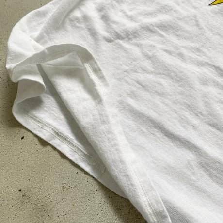 ピカチュウTシャツ