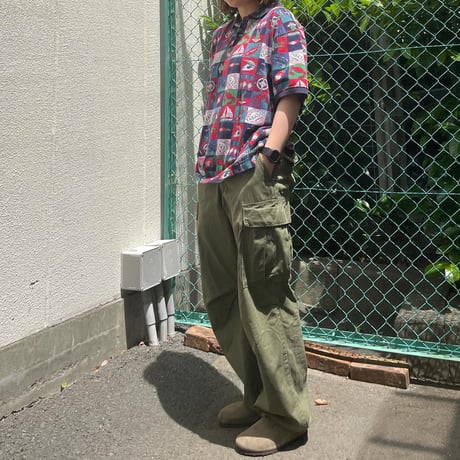 タバスコ総柄ポロシャツ