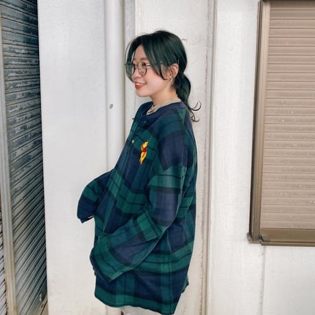 プーさんヘンリーネックロンT