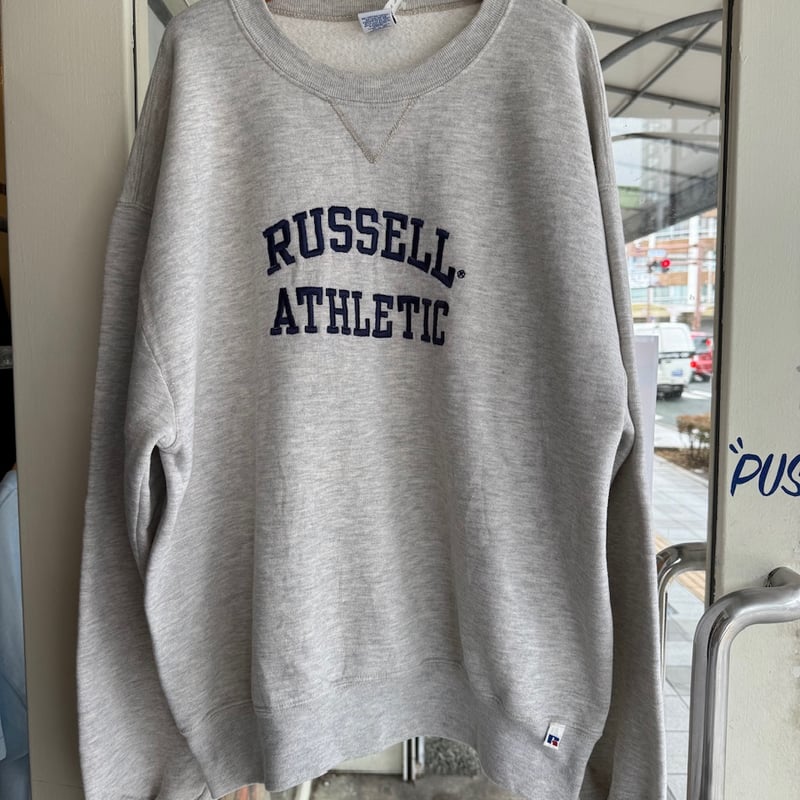 【新品】RUSSELL ATHLETIC スタジアムジャンパー バックロゴ L 新品】RUSSELL ATHLETIC スタジアムジャンパー バックロゴ L