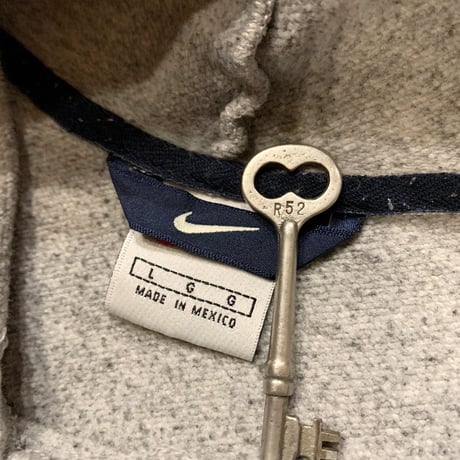 NIKEビッグパーカー