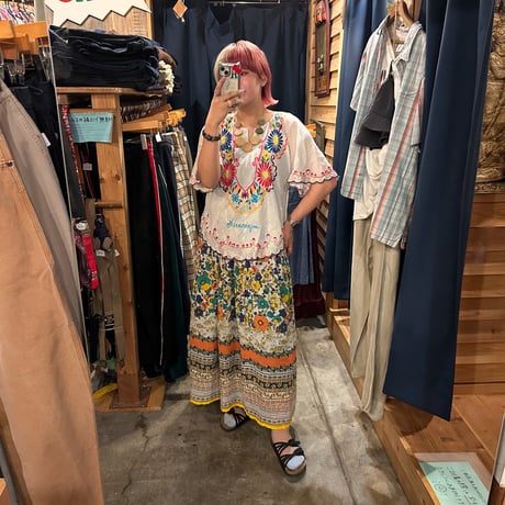 メキシコ刺繍フリルブラウス