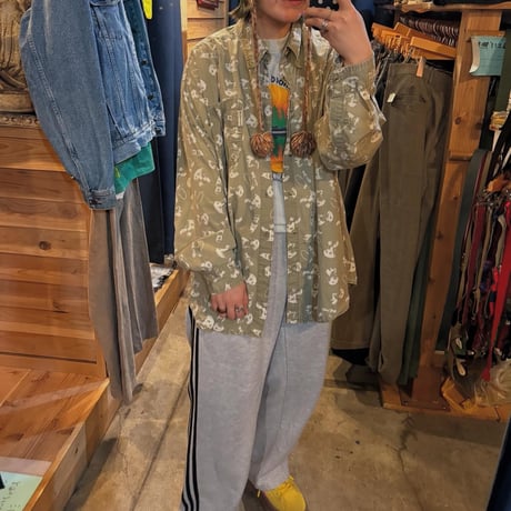 Columbia イヌ柄シャツ