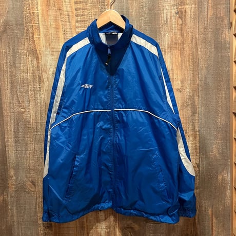 umbro ナイロンジャケット