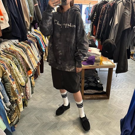 CHAMPION REVERSE WEAVEタイダイフーディ
