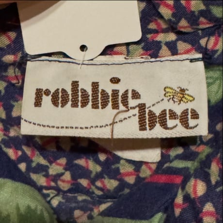 robbie bee  スタンドカラー半袖ワンピース