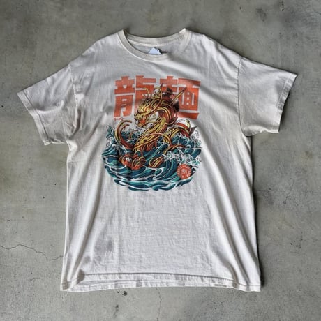 Threadless 龍麺Tシャツ