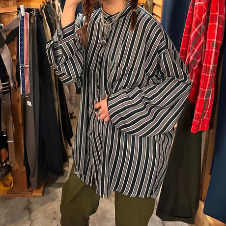 バンドカラーストライプシャツ