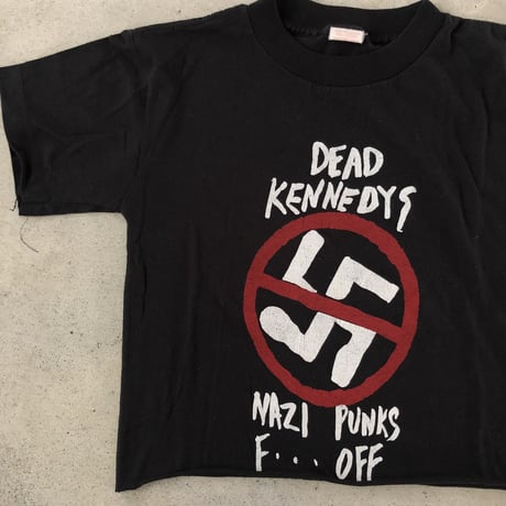 ⭐︎スーパーマグマート DEAD KENNEDYS バンドtシャツ