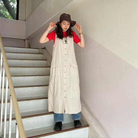 リネン混ノースリーブワンピース
