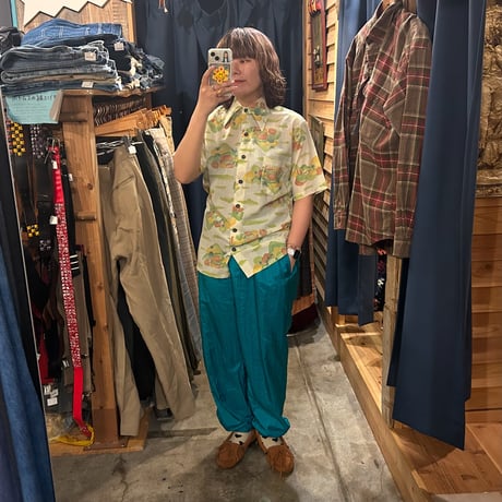 JCPenney 全面プリント 山柄シャツ