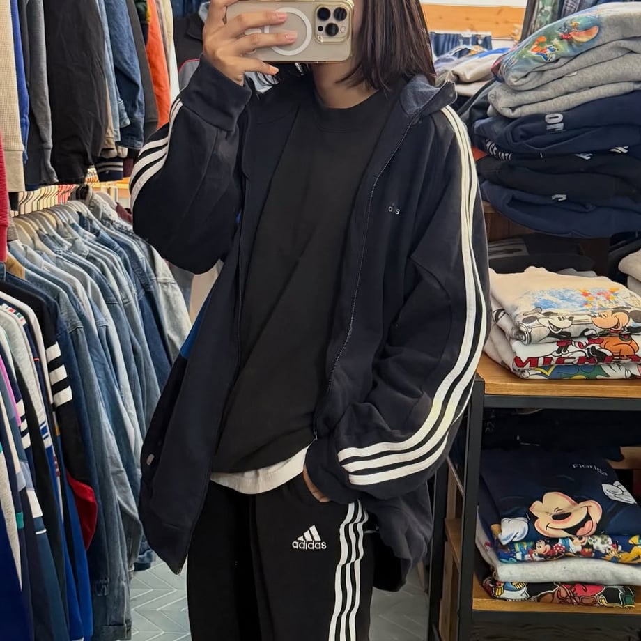 68cf891b7cf6bd3ab2371958