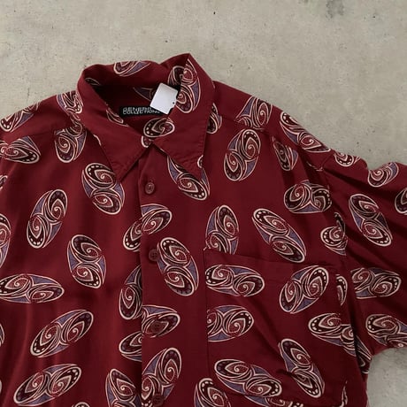 レーヨン開襟柄シャツ