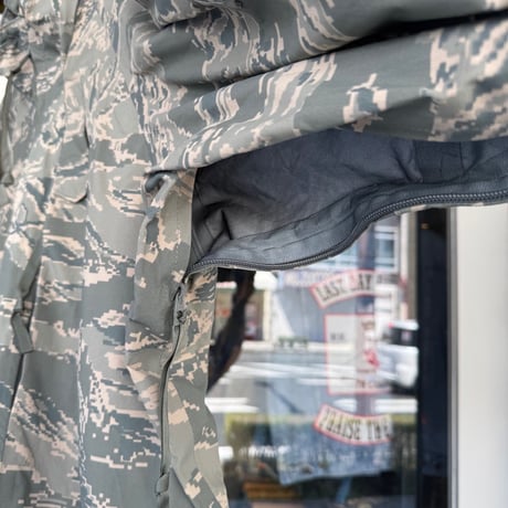 U.S.AIR FORCE APECS ABU デジタル タイガーカモ GORE-TEX パーカー