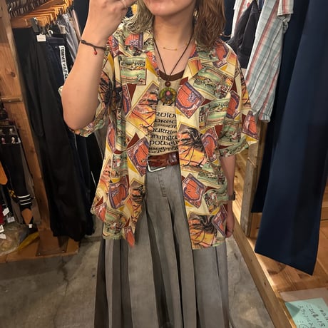 UTY APPAREL 総柄オープンカラーシャツ