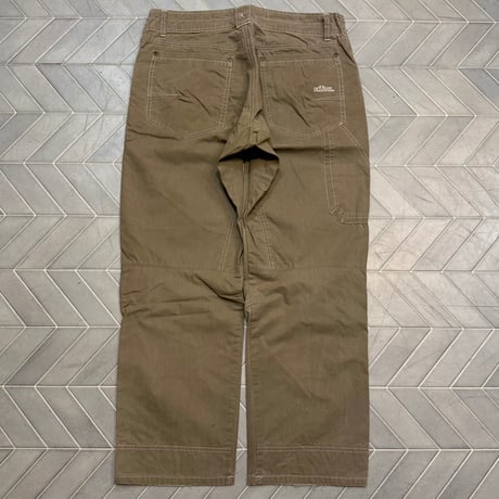 KÜHL  軽量アウトドアパンツ