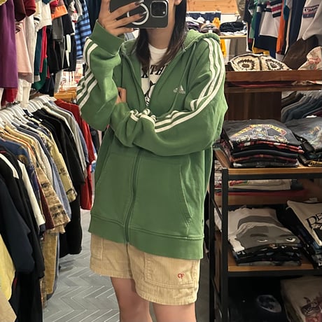 adidas ラインジップパーカー