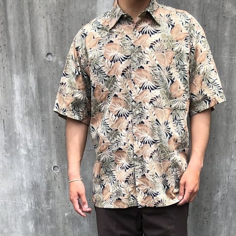 ピエールカルダン総柄シャツ