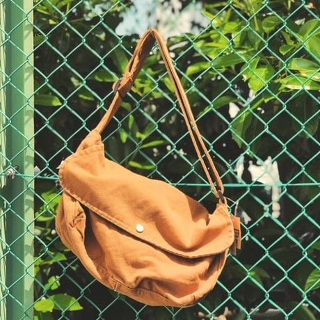 【新品】キャンバスボディバッグ