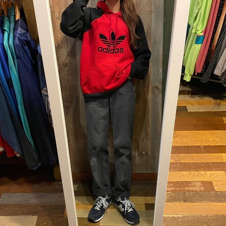 80年代USA製adidasラグランスリーブパーカ