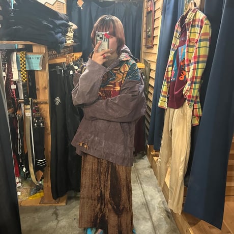 フード付きハーフボタン総柄プルオーバー