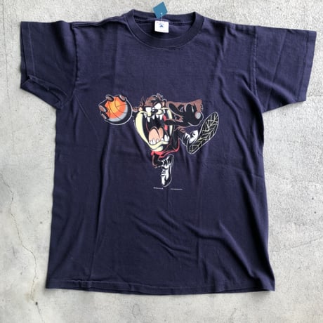 USA製ルーニー・テューンズキャラTシャツ