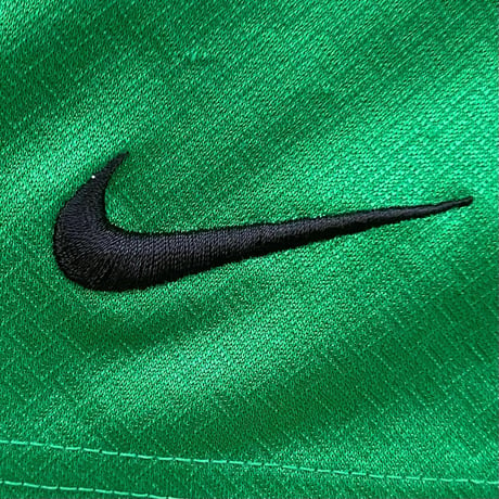 NIKE スウッシュロゴ バスパン