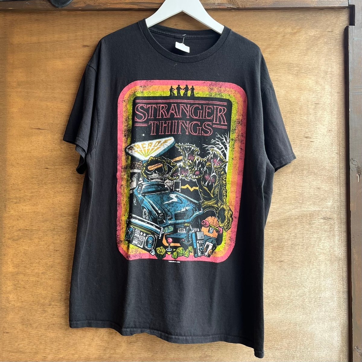STRANGER THINGS プリントTシャツ | CUSTOM FEVER